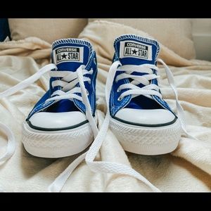 Blue Converse All Star